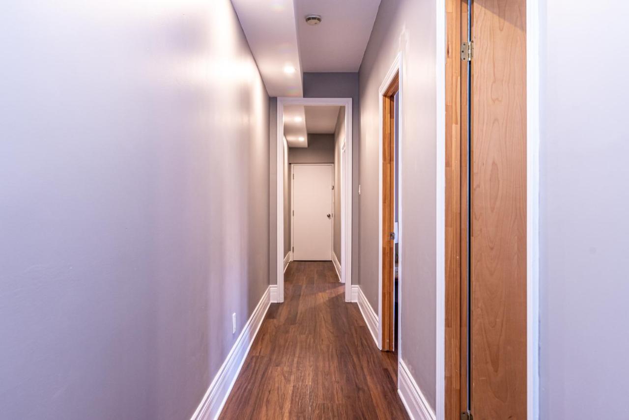 Family Friendly 3-bedroom Beauty In Le Plateau By Denstays Appartement Montréal